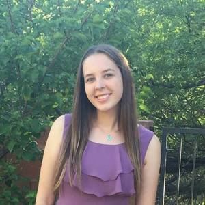 Meet your Posher, Lora